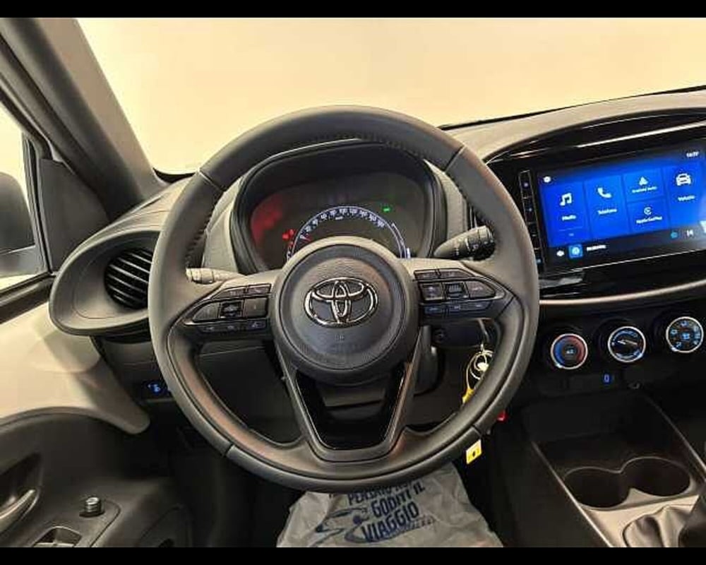 Toyota Aygo X nuova a Milano (10)