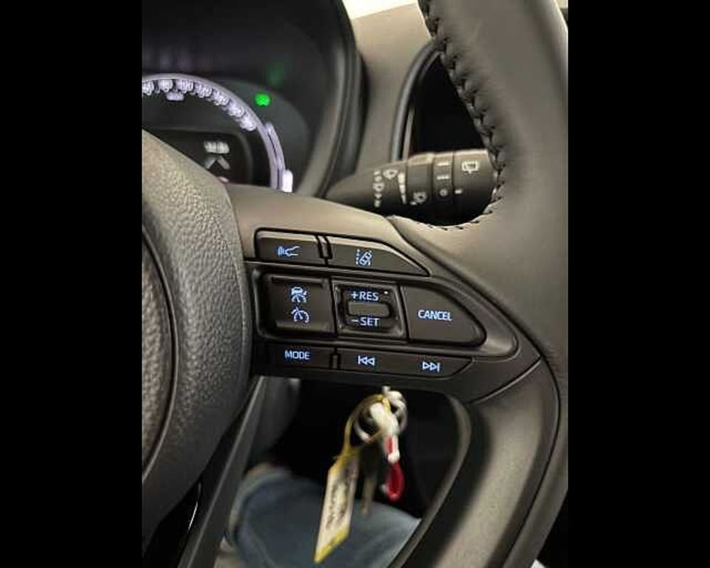 Toyota Aygo X nuova a Milano (14)