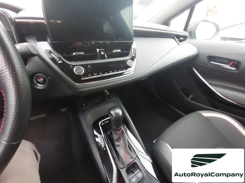 Toyota Corolla Touring Sports usata a Roma (13)