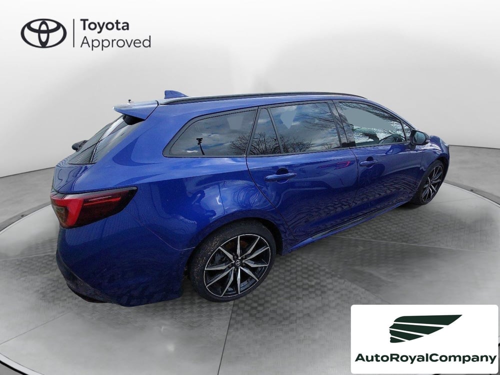 Toyota Corolla Touring Sports usata a Roma (5)