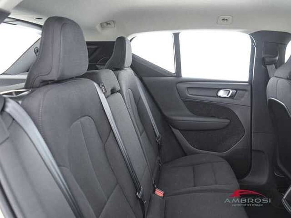 Volvo XC40 usata a Viterbo (11)
