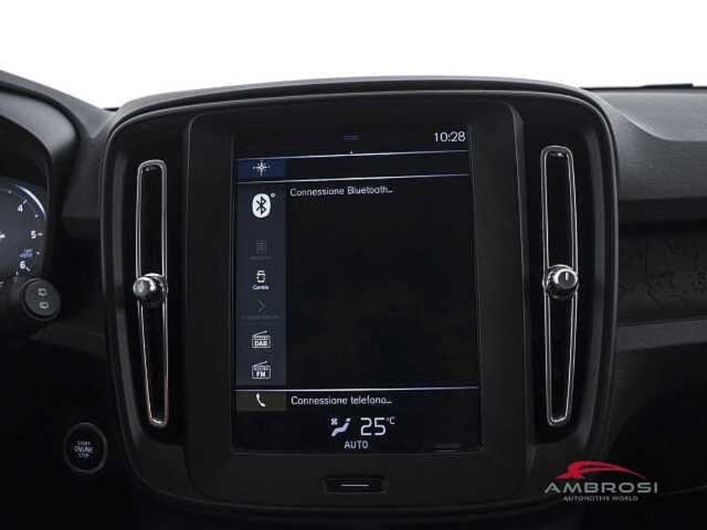 Volvo XC40 usata a Viterbo (15)