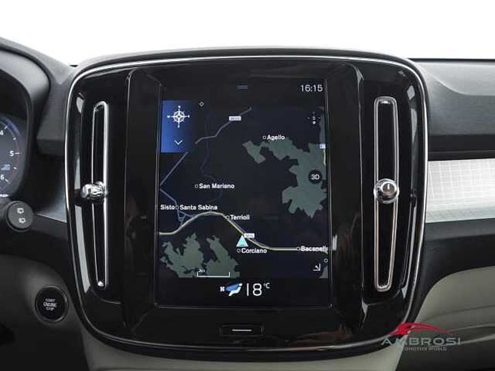 Volvo XC40 usata a Viterbo (17)