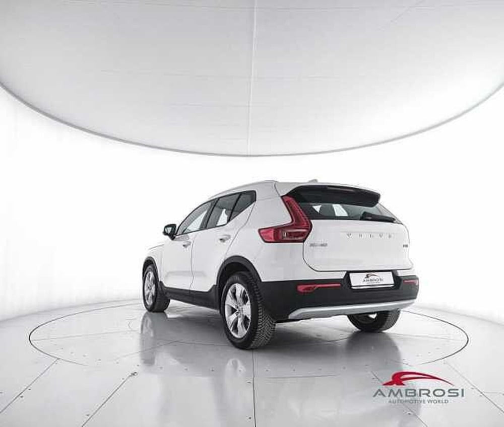 Volvo XC40 usata a Viterbo (4)