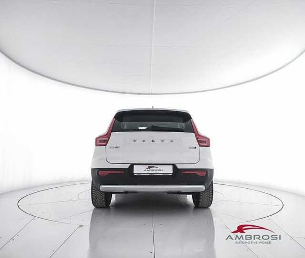 Volvo XC40 usata a Viterbo (6)