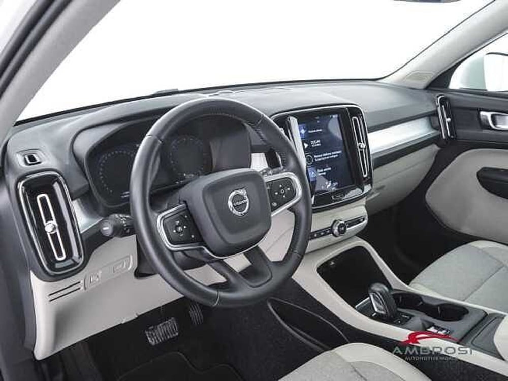 Volvo XC40 usata a Viterbo (8)