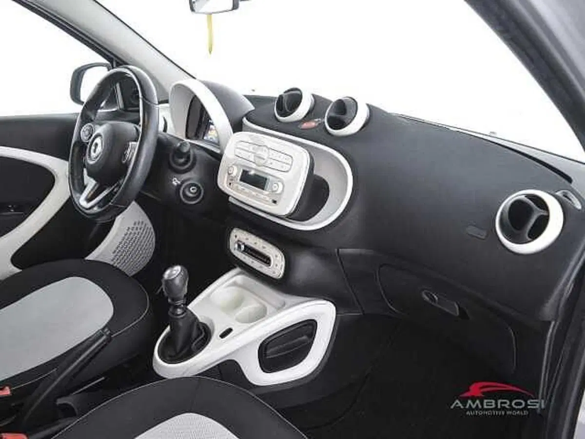 smart forfour usata a Viterbo (12)