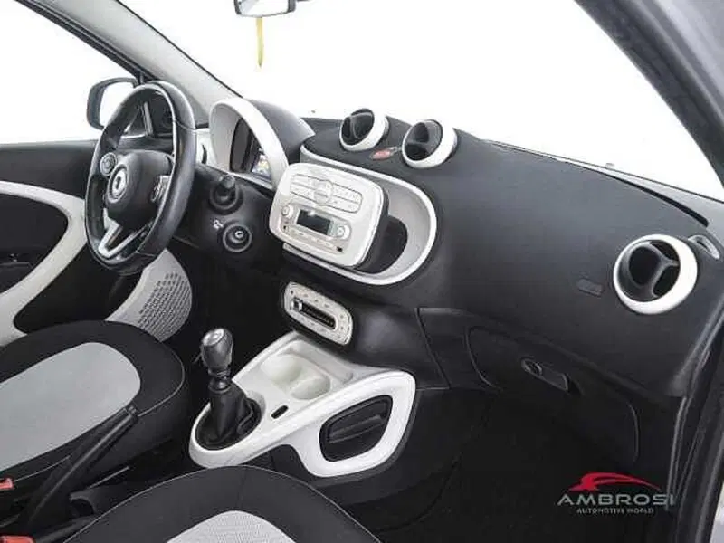 smart forfour usata a Viterbo (12)