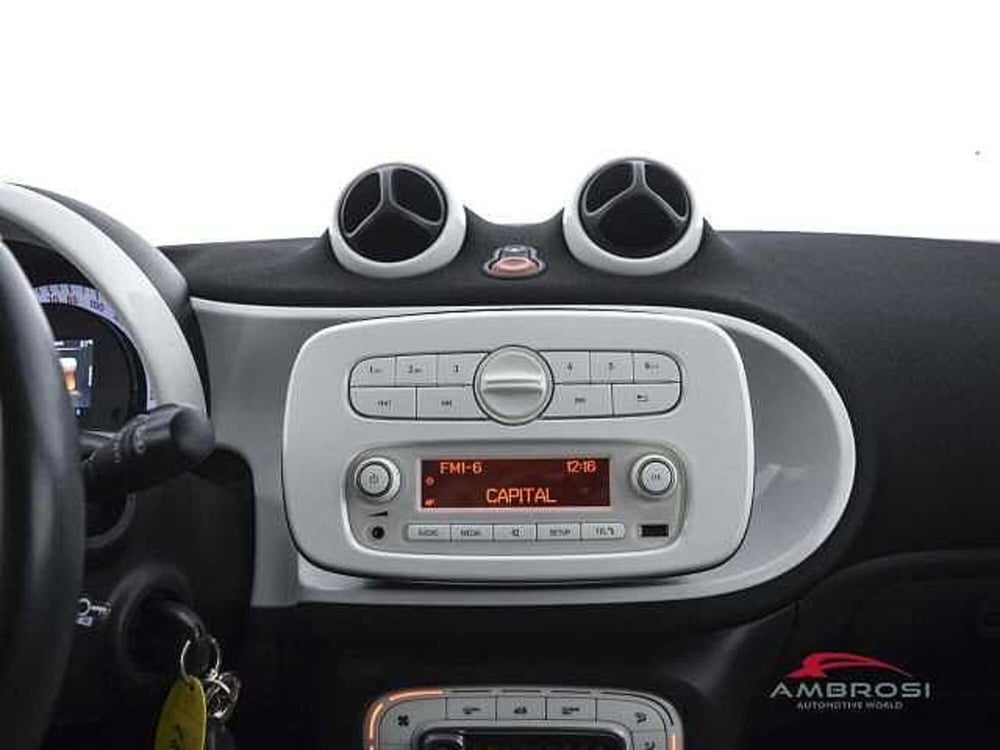 smart forfour usata a Viterbo (17)