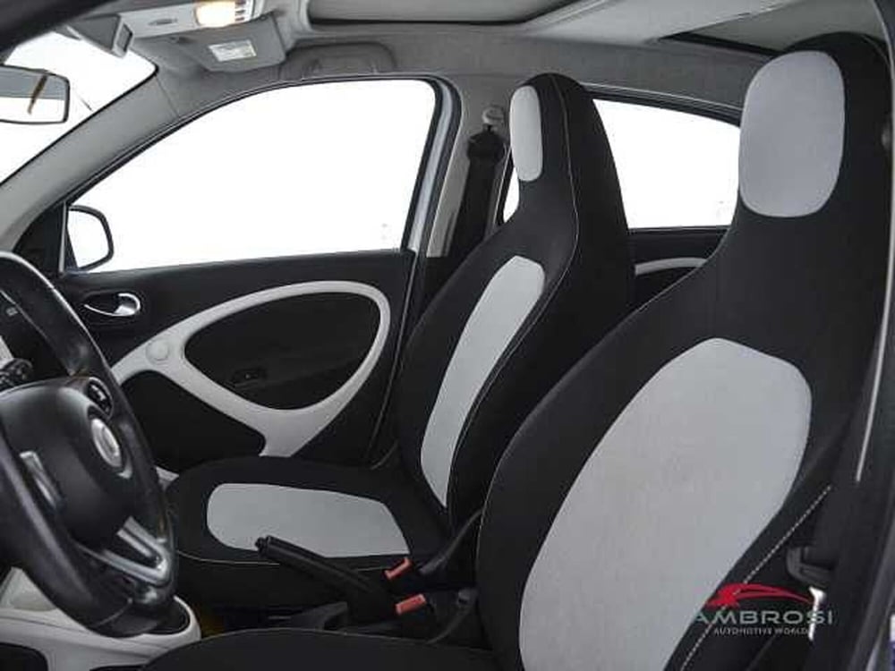 smart forfour usata a Viterbo (9)