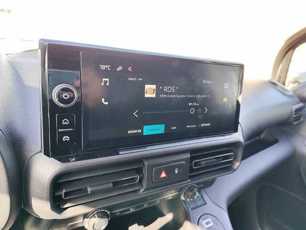Citroen Berlingo nuova a Viterbo (13)