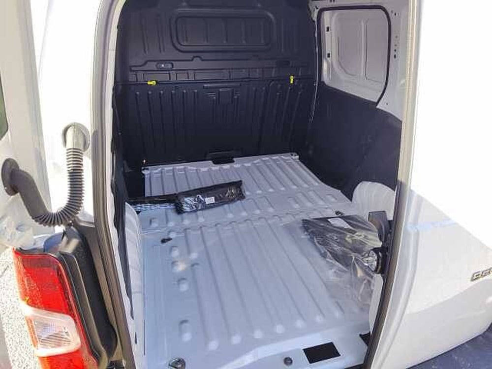 Citroen Berlingo nuova a Viterbo (11)
