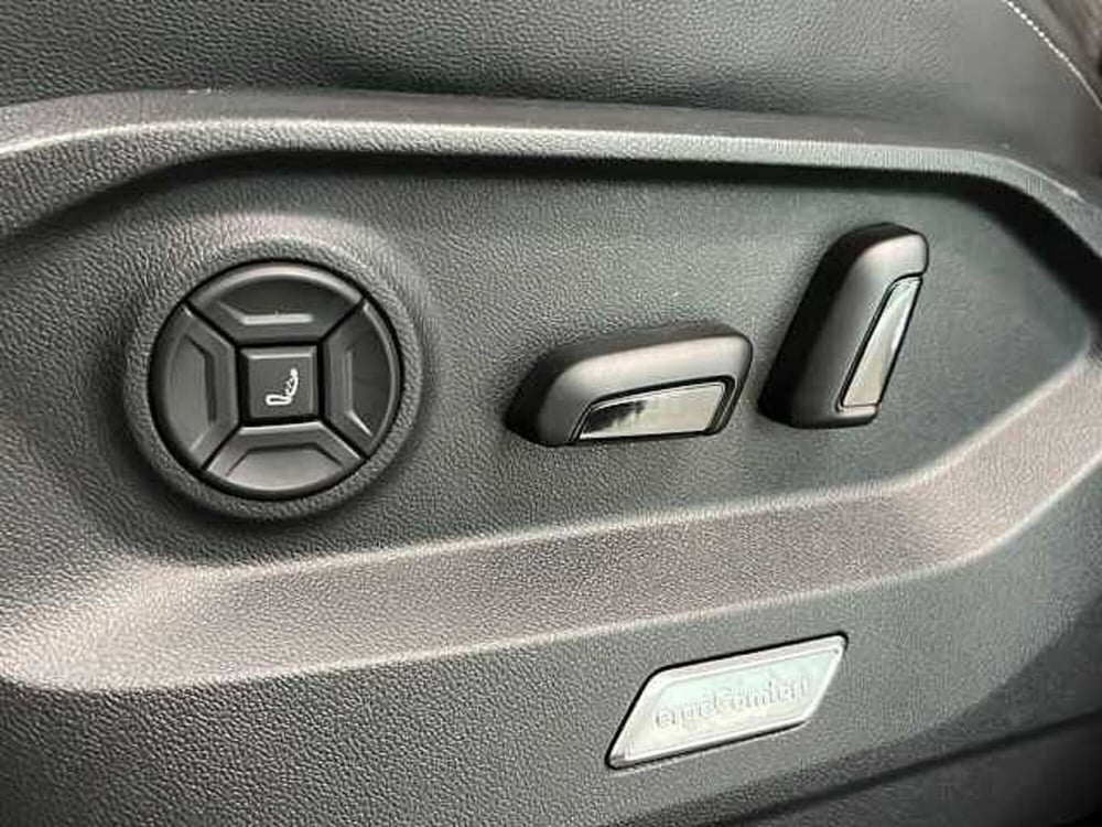 Volkswagen Touareg usata a Vicenza (16)
