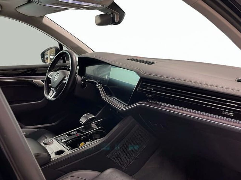 Volkswagen Touareg usata a Vicenza (6)