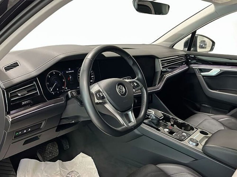 Volkswagen Touareg usata a Vicenza (7)