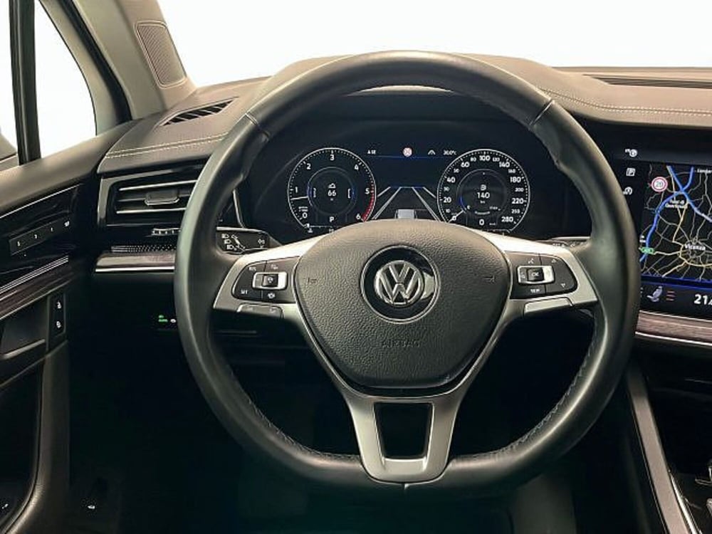 Volkswagen Touareg usata a Vicenza (9)