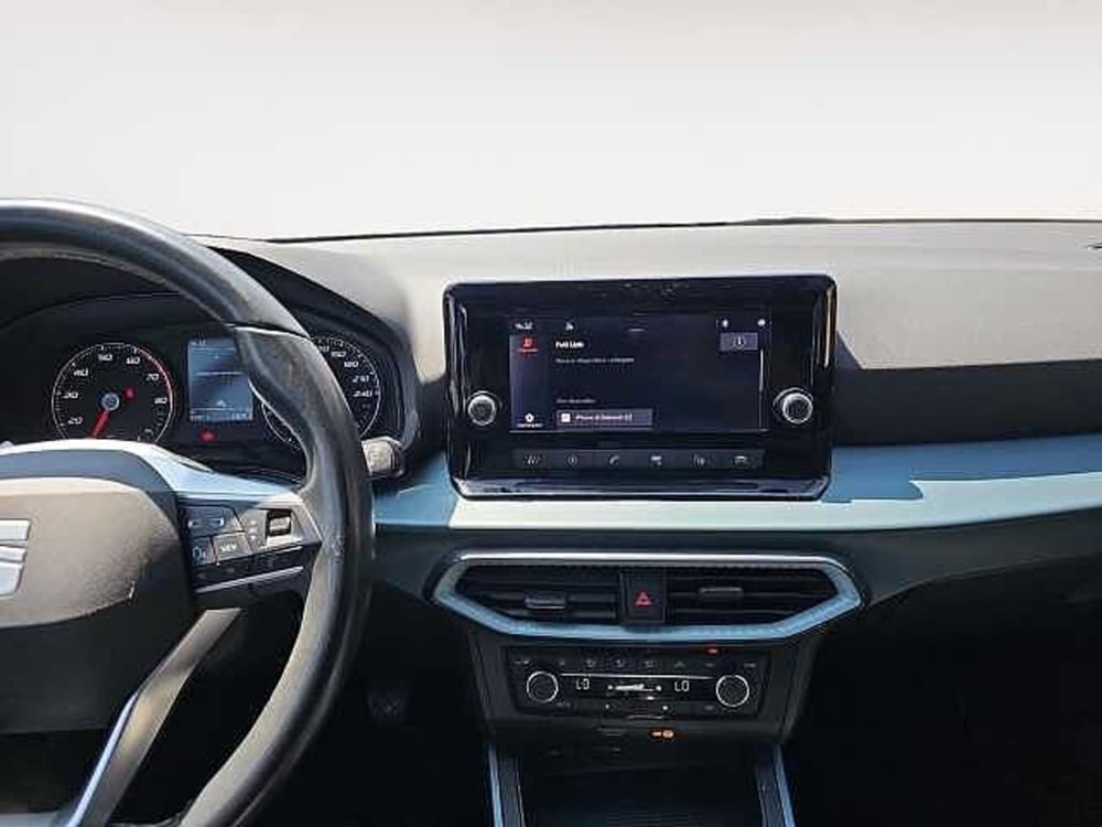 SEAT Arona usata a Lecco (10)