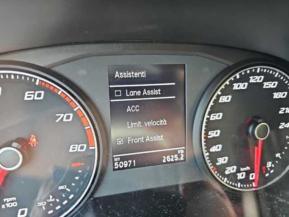 SEAT Arona usata a Lecco (18)