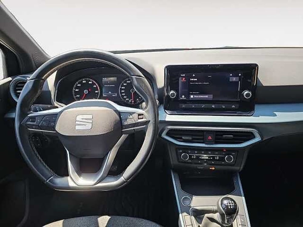 SEAT Arona usata a Lecco (9)