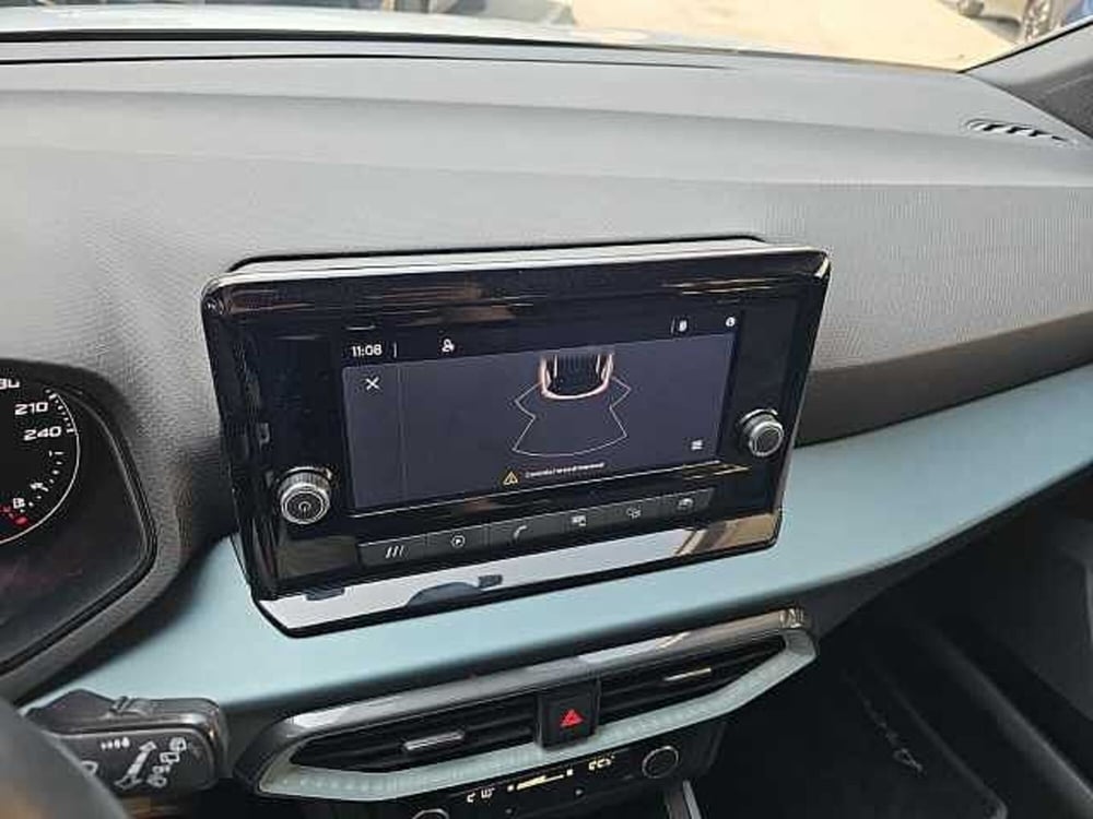 SEAT Arona usata a Lecco (16)