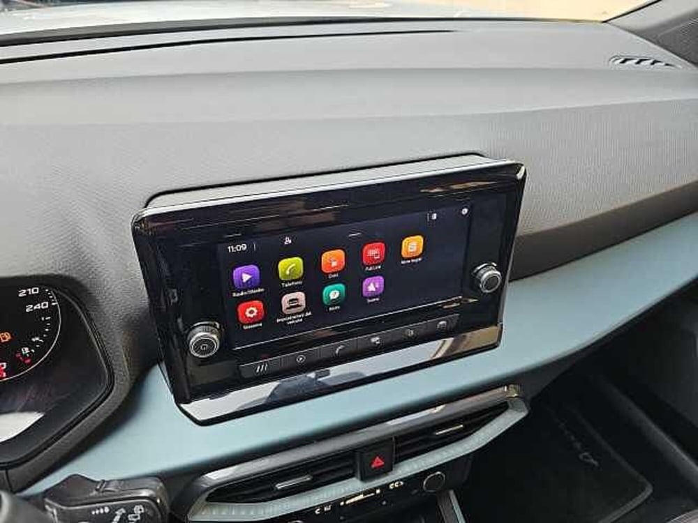 SEAT Arona usata a Lecco (18)