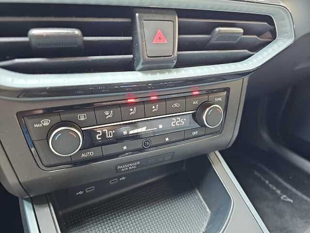 SEAT Arona usata a Lecco (19)