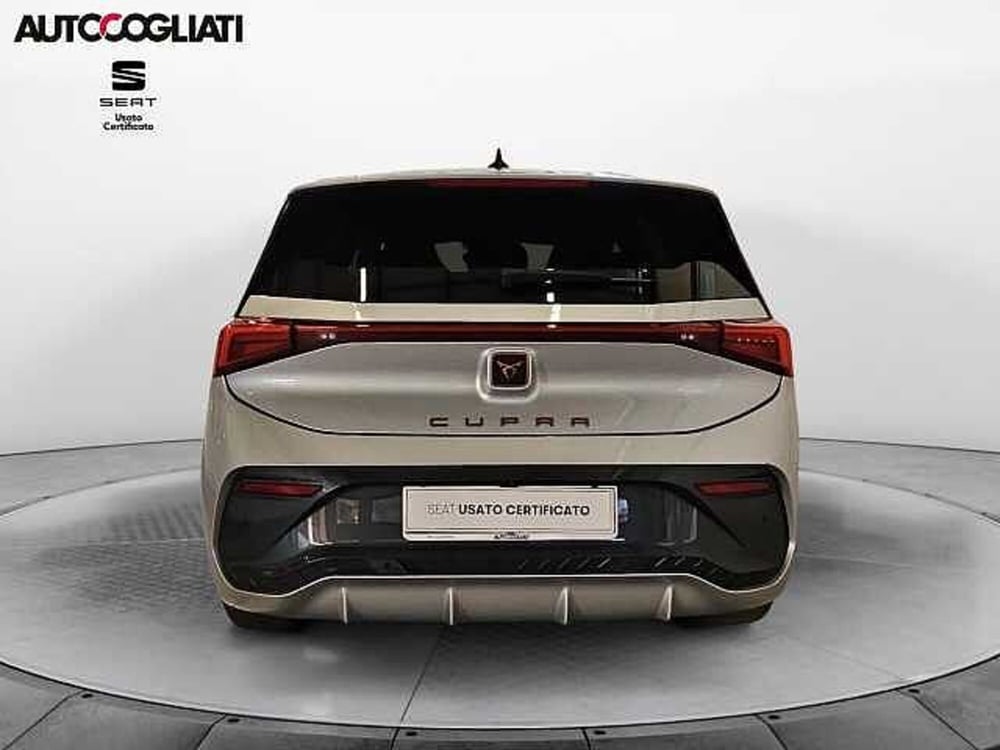 Cupra Born usata a Lecco (5)