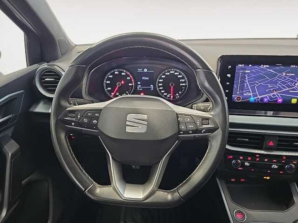 SEAT Arona usata a Lecco (11)