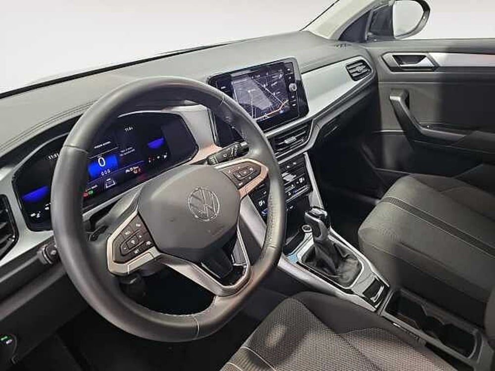 Volkswagen T-Roc usata a Lecco (12)
