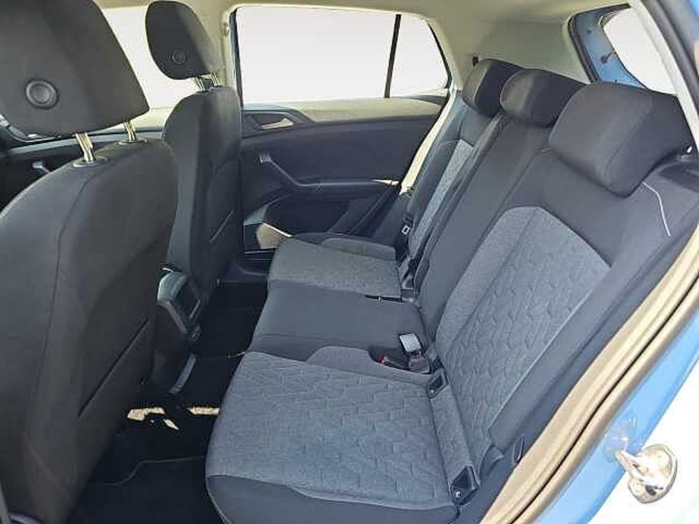 Volkswagen T-Cross usata a Lecco (13)