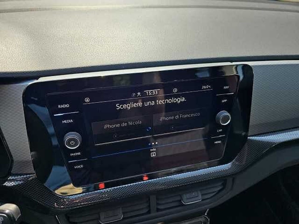Volkswagen T-Cross usata a Lecco (16)
