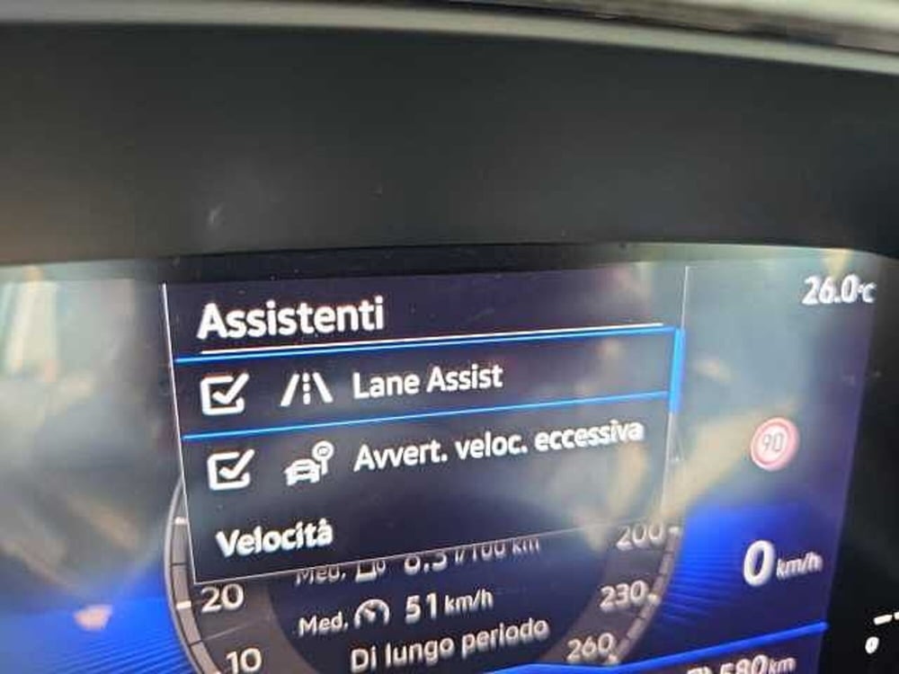 Volkswagen T-Cross usata a Lecco (19)