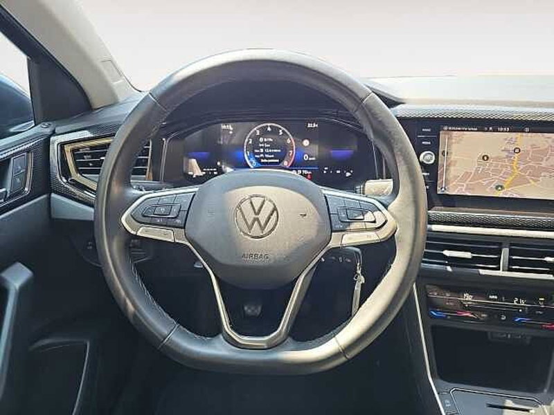 Volkswagen Taigo usata a Lecco (11)