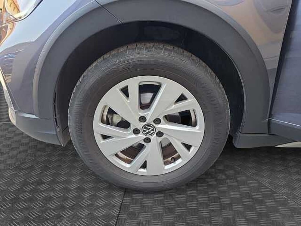 Volkswagen Taigo usata a Lecco (14)