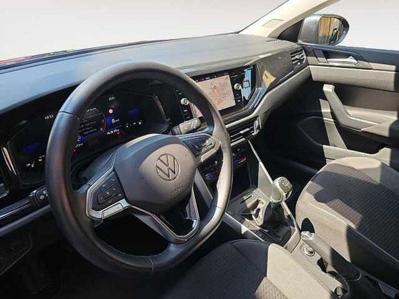 Volkswagen Taigo usata a Lecco (15)