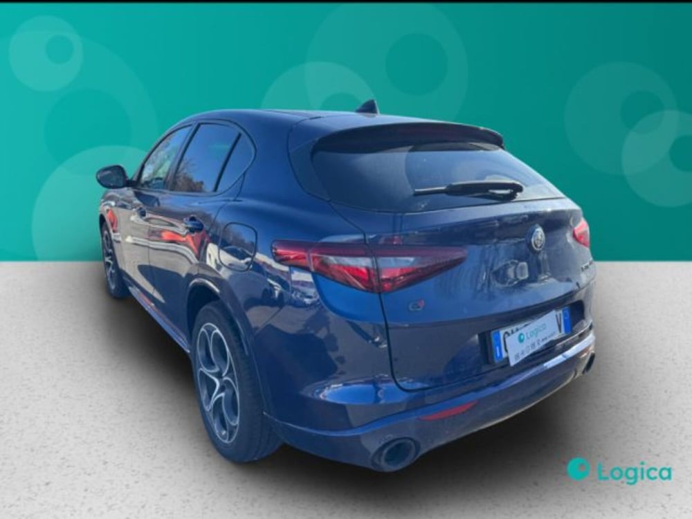 Alfa Romeo Stelvio usata a Biella (3)