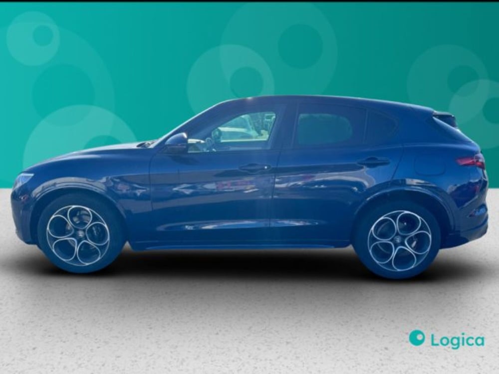 Alfa Romeo Stelvio usata a Biella (8)