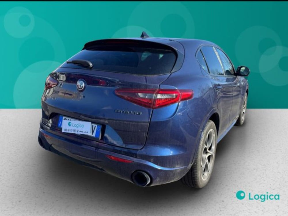 Alfa Romeo Stelvio usata a Biella (9)