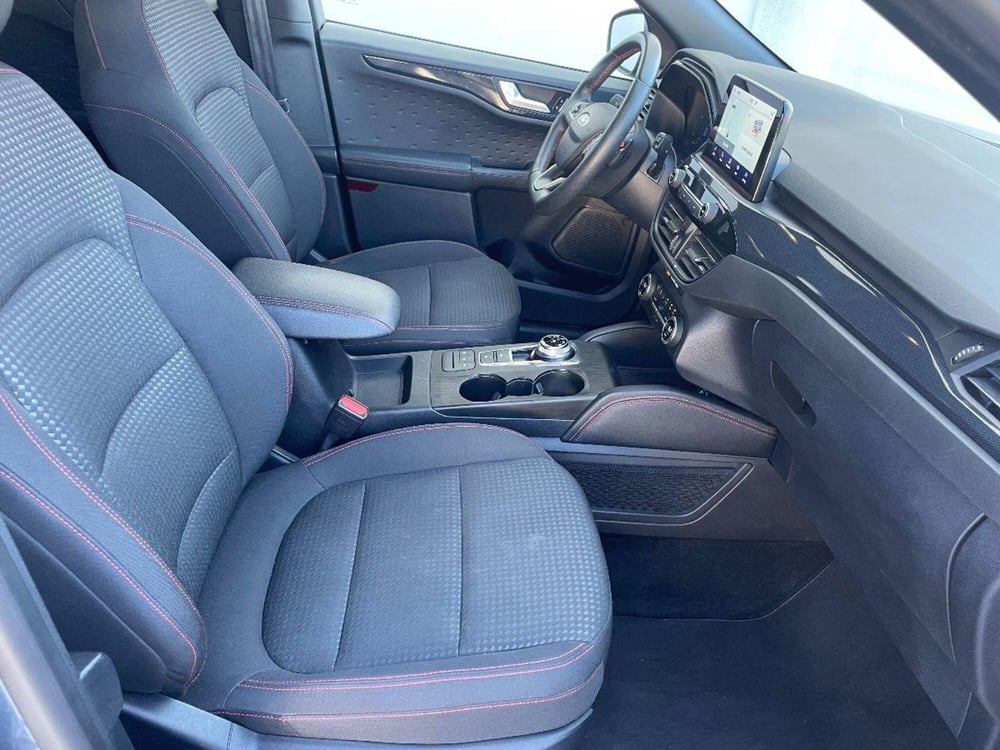 Ford Kuga usata a Lecce (17)