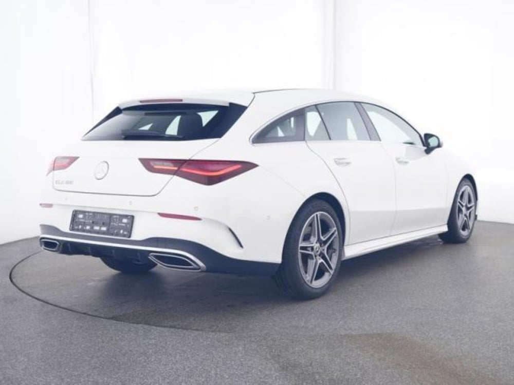 Mercedes-Benz CLA Shooting Brake usata a Milano (2)