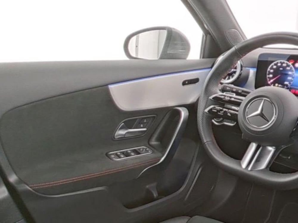 Mercedes-Benz Classe A usata a Milano (6)