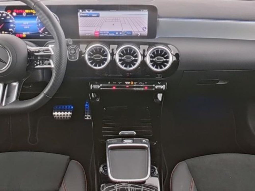 Mercedes-Benz Classe A usata a Milano (9)