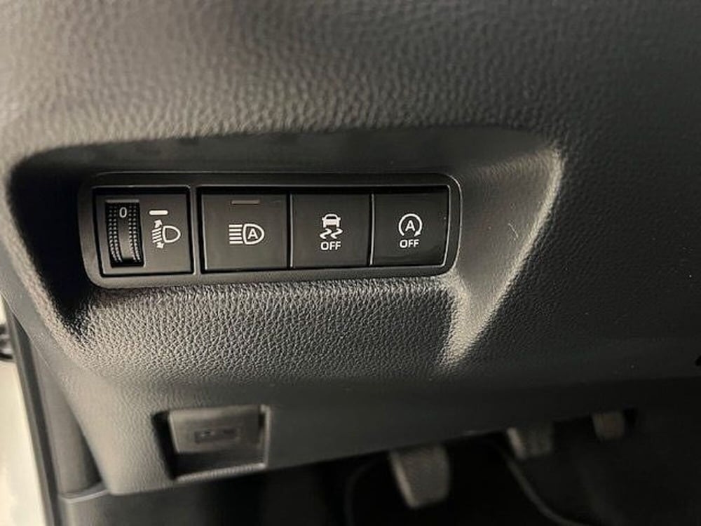 Toyota Aygo X usata a Alessandria (11)