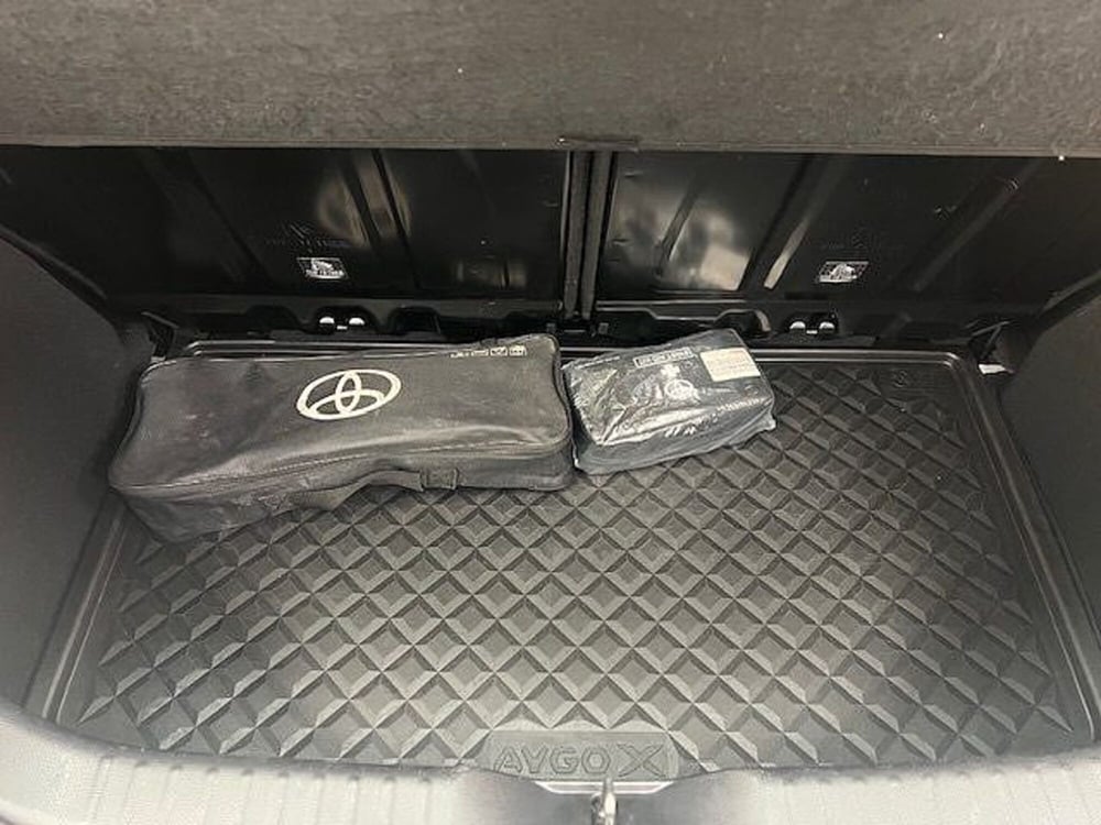 Toyota Aygo X usata a Alessandria (12)
