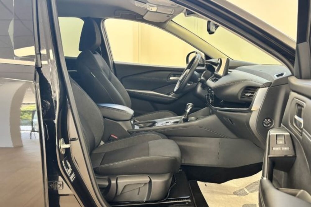 Nissan Qashqai usata a Latina (8)