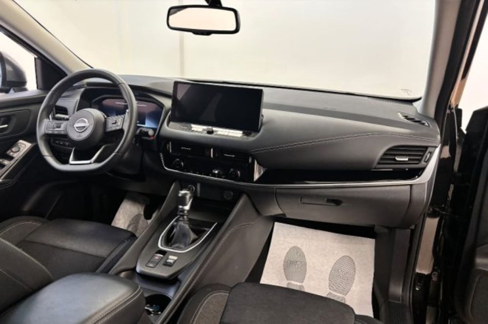 Nissan Qashqai usata a Latina (9)