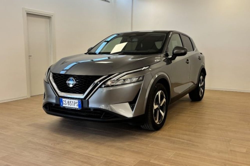 Nissan Qashqai usata a Latina (3)