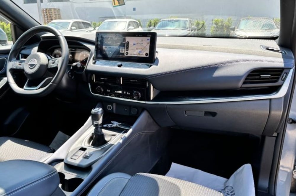 Nissan Qashqai usata a Latina (9)