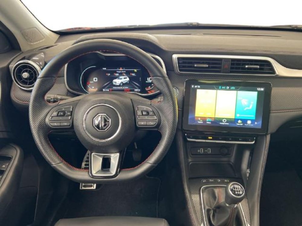 Mg ZS (2021-->) usata a Vercelli (13)