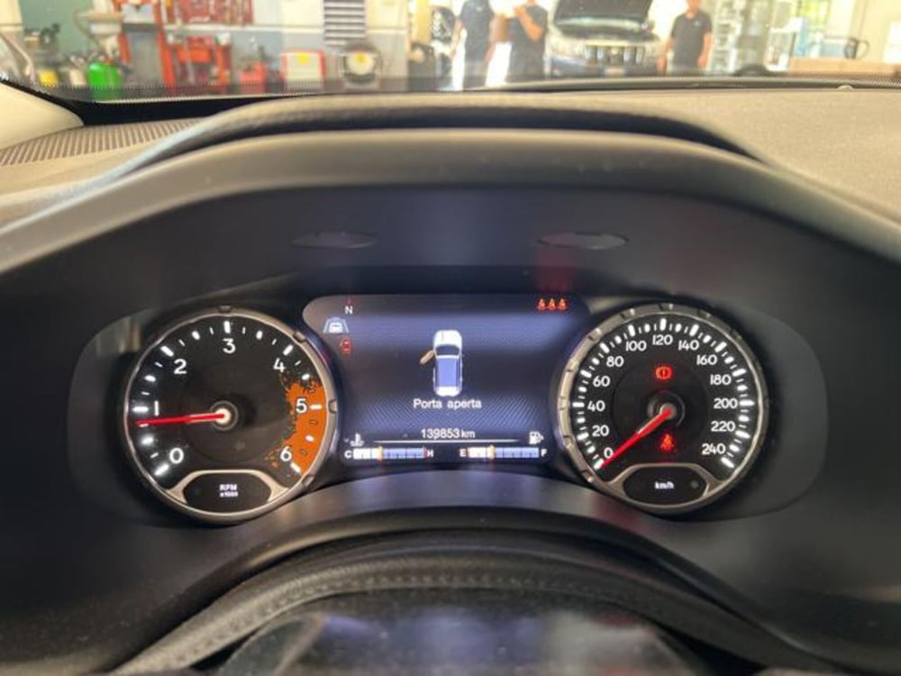Jeep Renegade usata a Vercelli (14)
